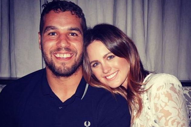 Jesinta Campbell reacts to article written about her and Buddy Franklin